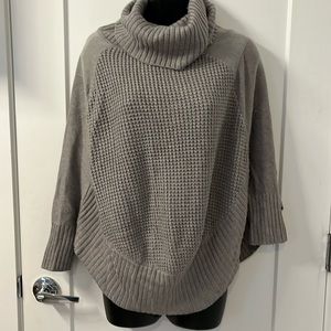 Gray turtle neck sweater